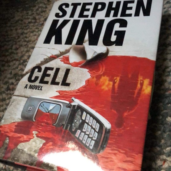 Books - Picture 5 of 8